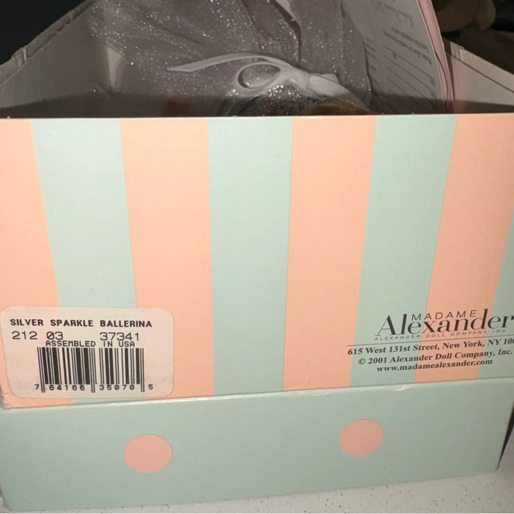 Madame Alexander 2001 Silver Sparkle Ballerina #0044017 InBox with Papers